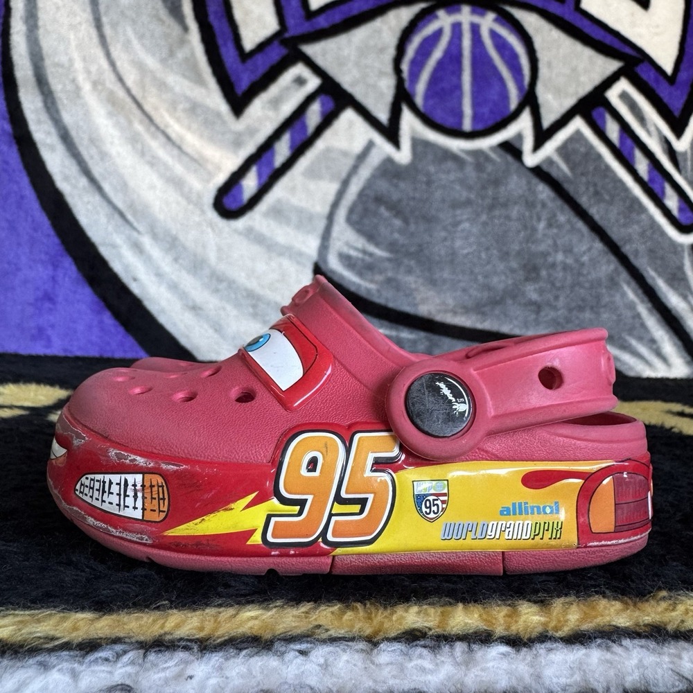 Size 8c - Crocs Lightning McQueen Clog Kids Shoe Limited Classic
